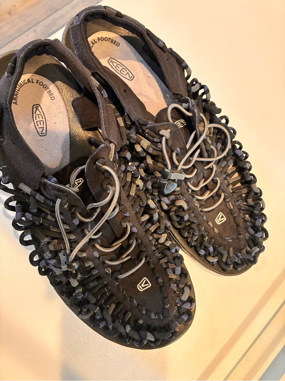 KEEN Men’s Black and Gray UNEEK Rope Sandal